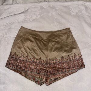 London Fog High Waist Tan Embroidered Shorts! Perfect for a festival & fall!